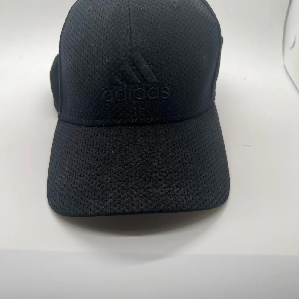 Adidas Classic Black Mesh Cap